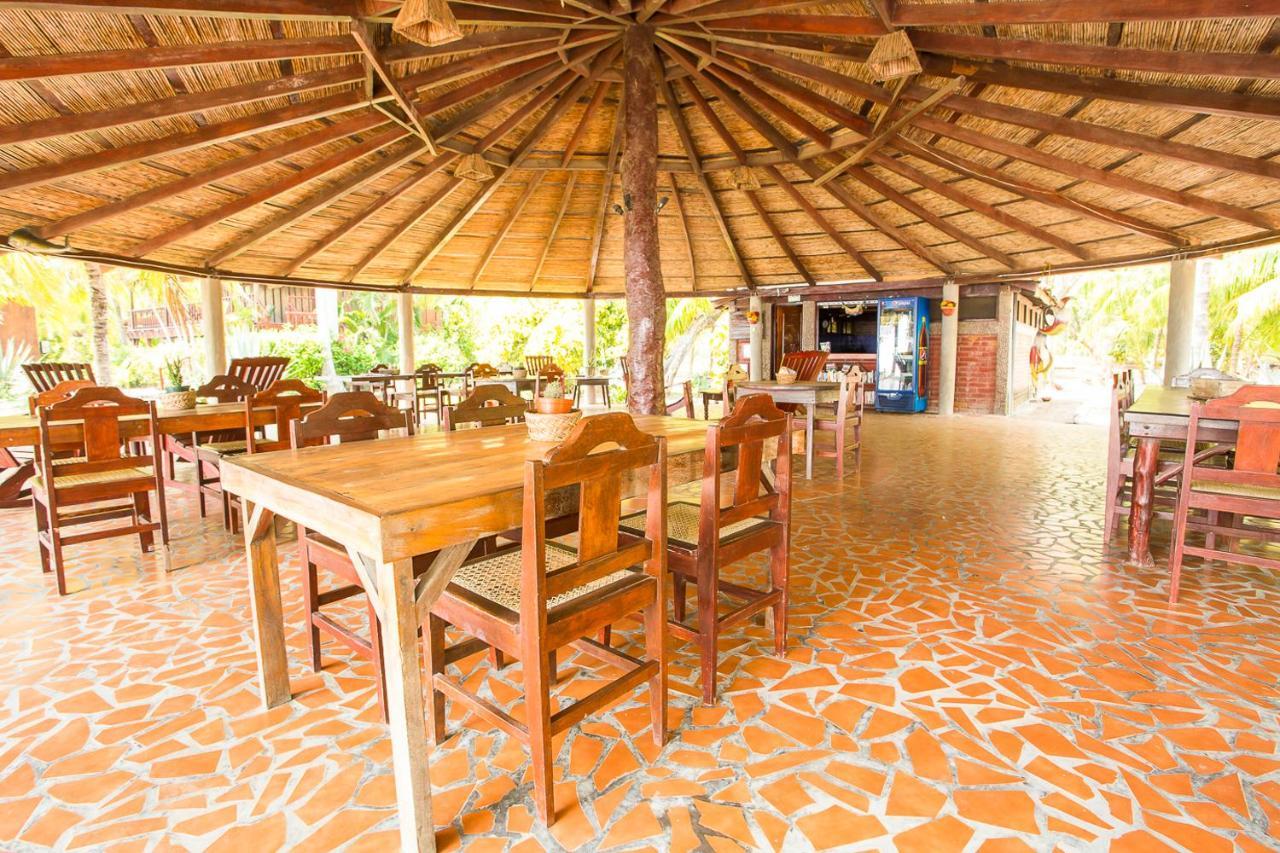 Redwood Beach Resort Mechapa Екстер'єр фото