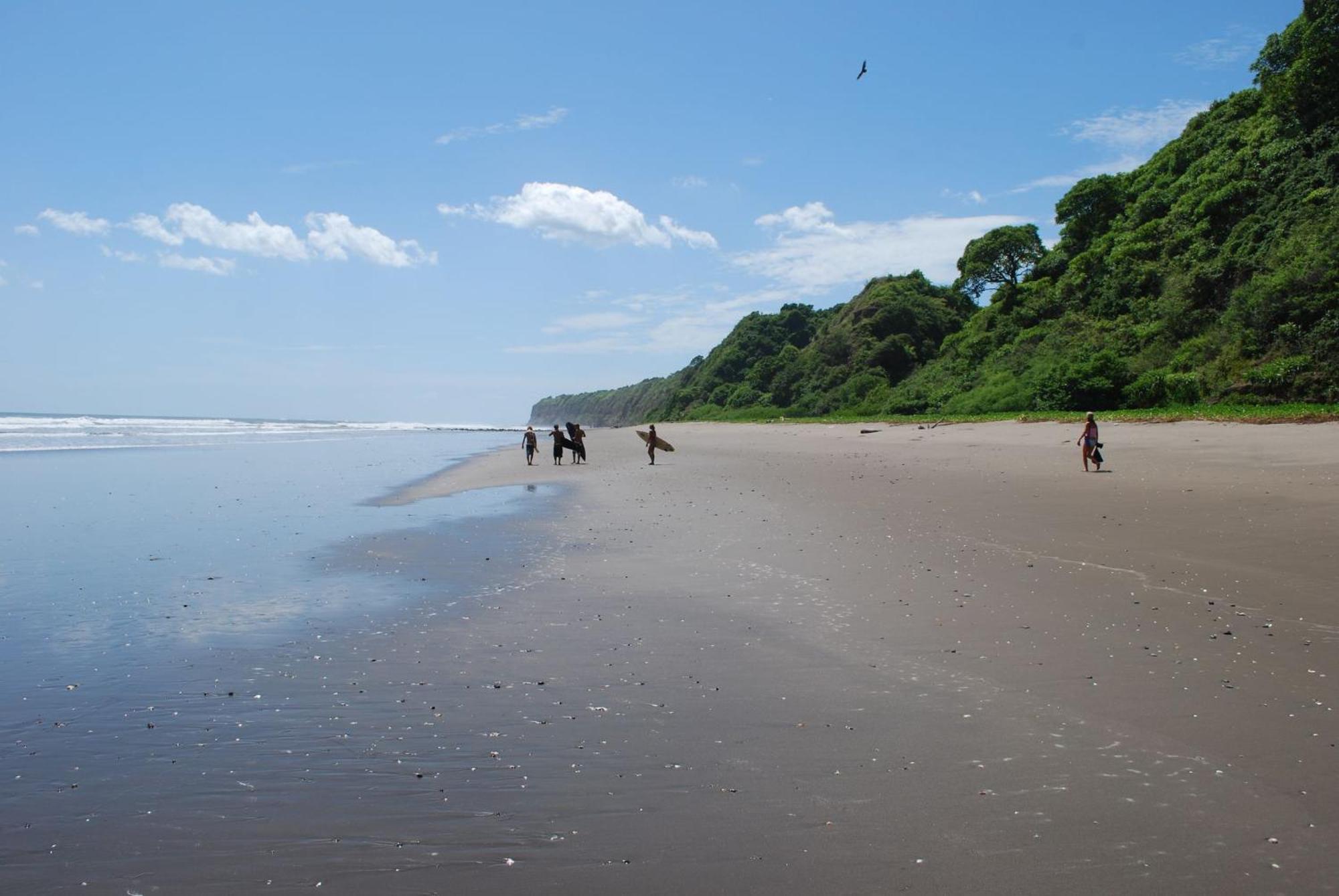 Redwood Beach Resort Mechapa Екстер'єр фото