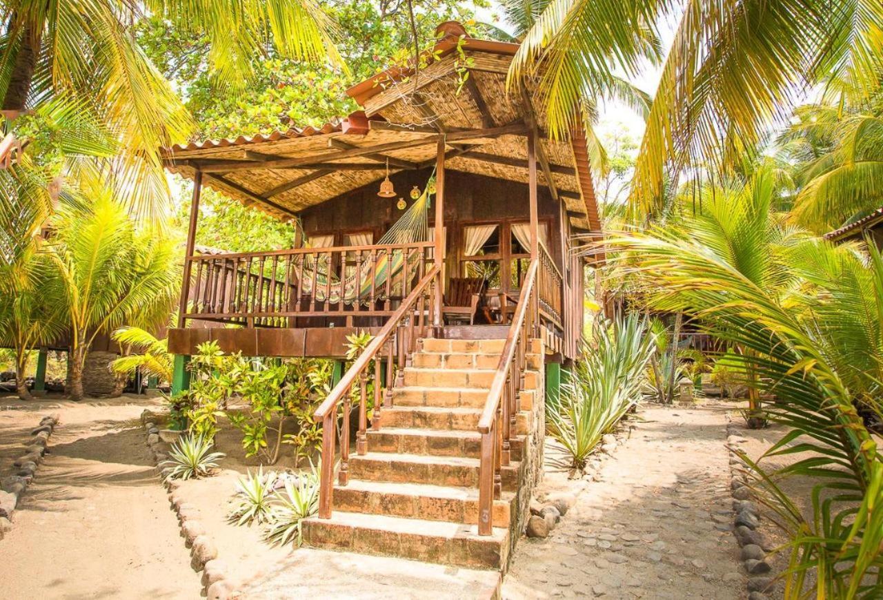 Redwood Beach Resort Mechapa Екстер'єр фото