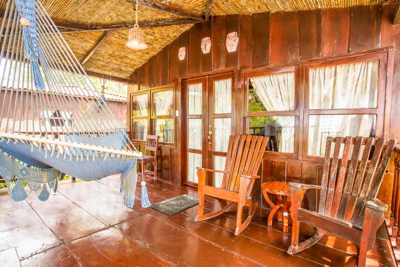 Redwood Beach Resort Mechapa Екстер'єр фото
